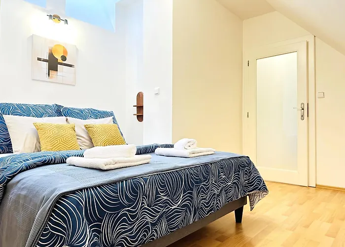Melly Rooftop Apartment